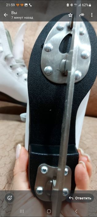 Продам детские коньки