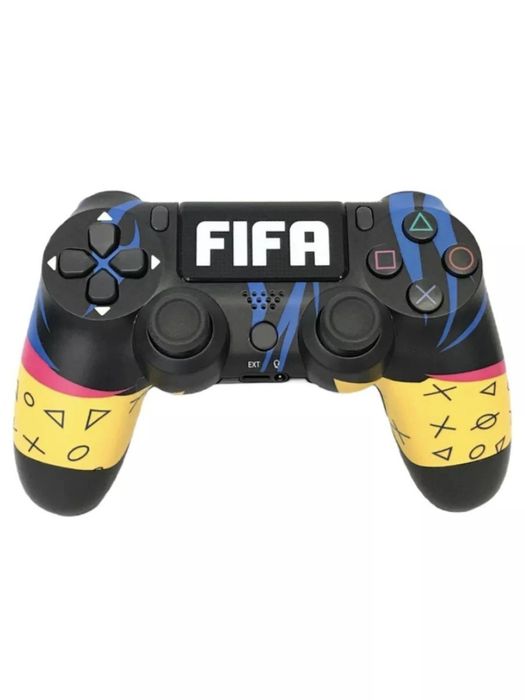 Dualshock PlayStation 4 controlleri, joystick. Quvvatlagichi bilan