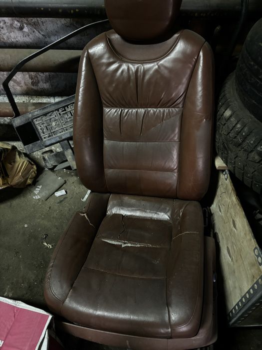 Продам сиденья с porshe cayenne