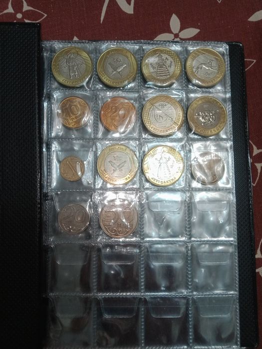 Альбом для монет 240шт