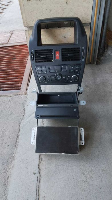 Части от автомобил nissan almera 2003