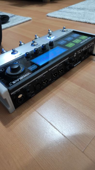 Procesor  TC Helicon VoiceLive 3 - Stare impecabila + Geanta inclusa