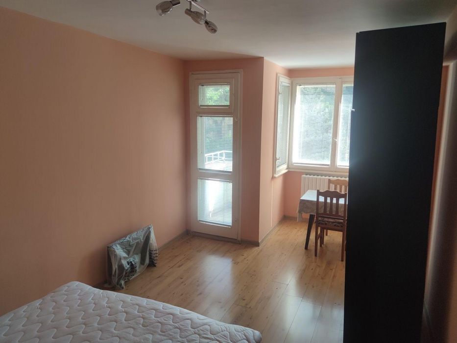 Дава се под наем Двустаен апартамент в София, Оборище - 78 кв.м за 550 € - Снимка #1