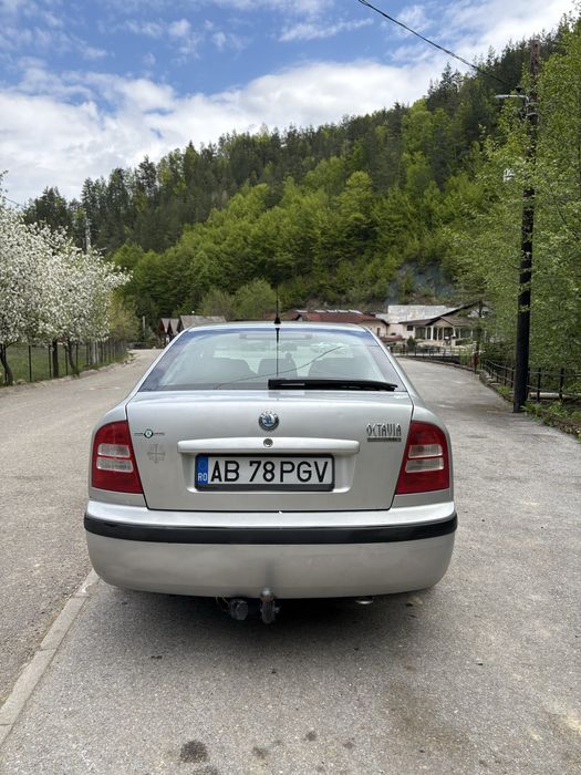 Vând Skoda Octivia 1 2003