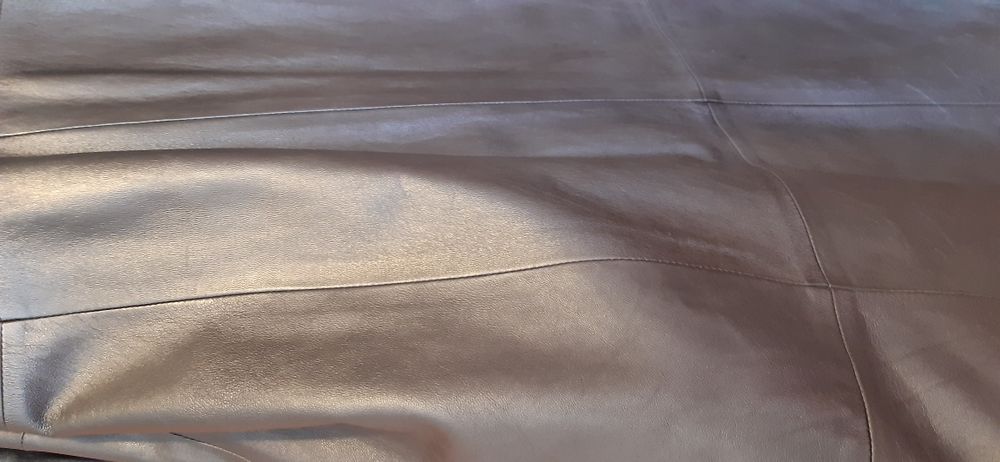 Продам кожаный плащ