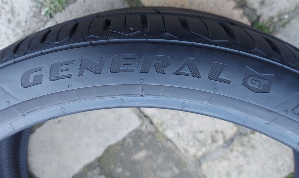 Set 2buc 225/35 R19 88Y XL General Altimax Sport vară