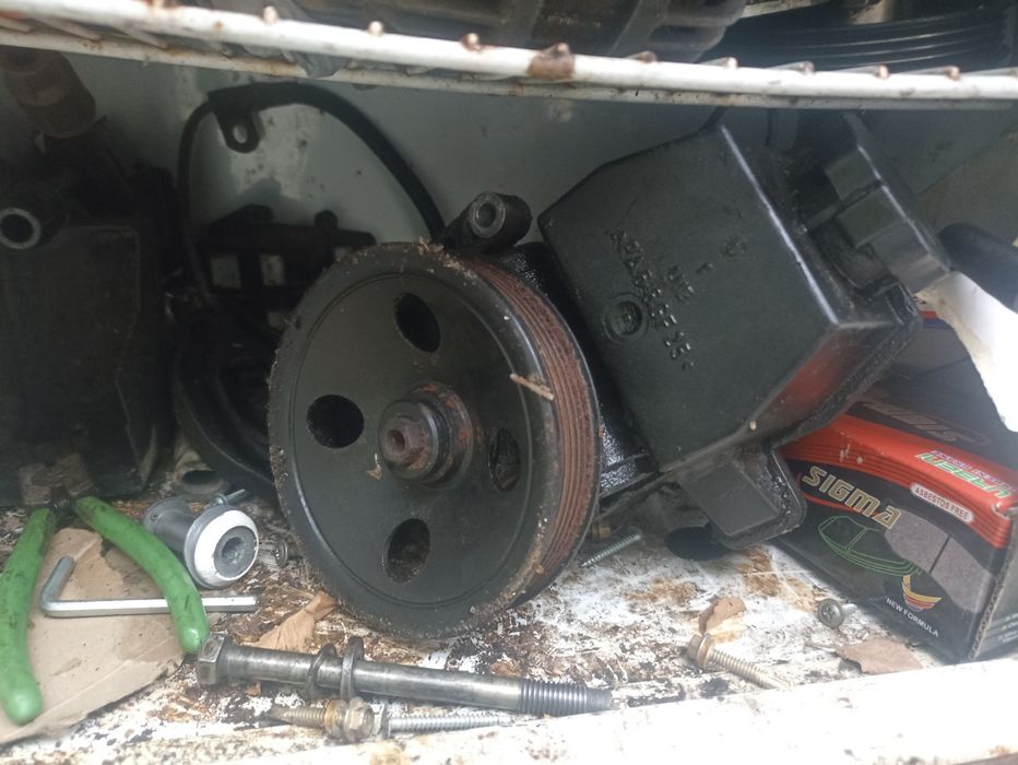 Насос гидроусилителя