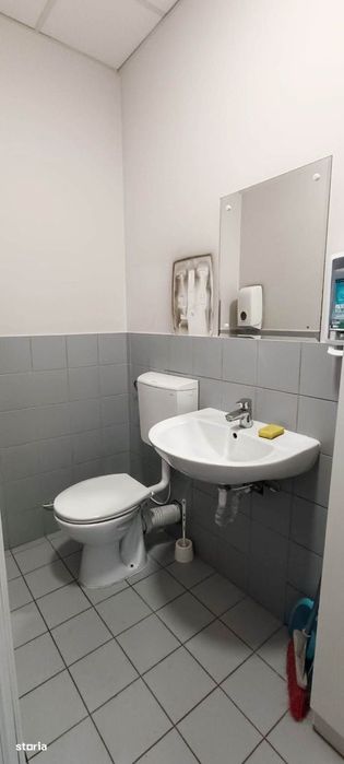 Spatiu comercial -85mp-Harmanului
