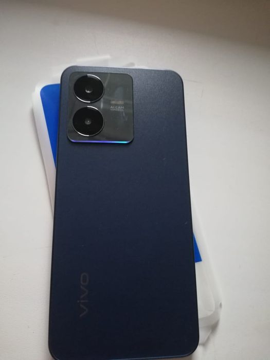Продам сотовый телефон Vivo