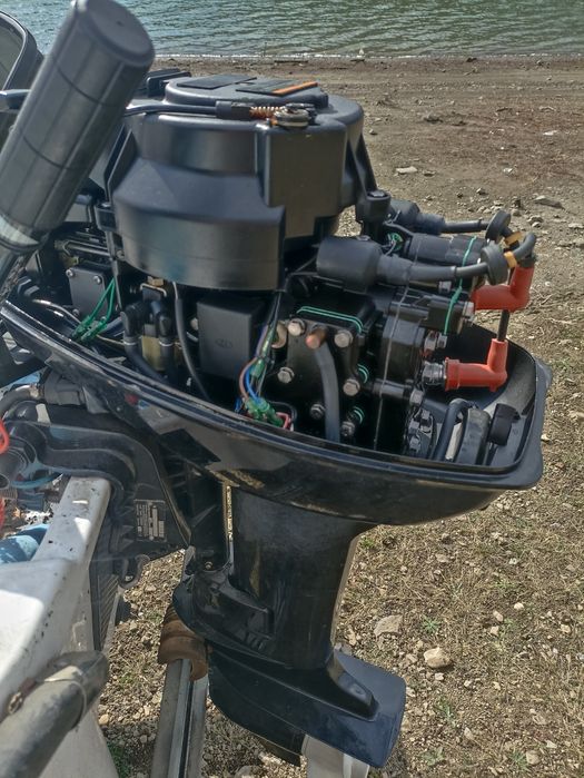 Лодка Мегакрафт комплект с двигател.