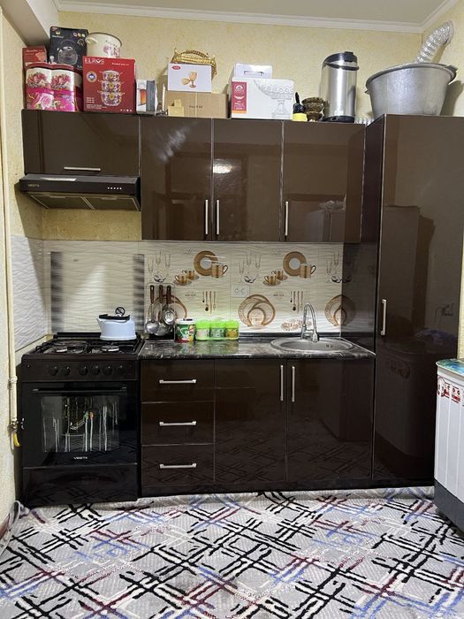 Uy sotiladi 2 xonali