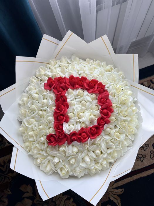 Мыльные розы , букеты 4500