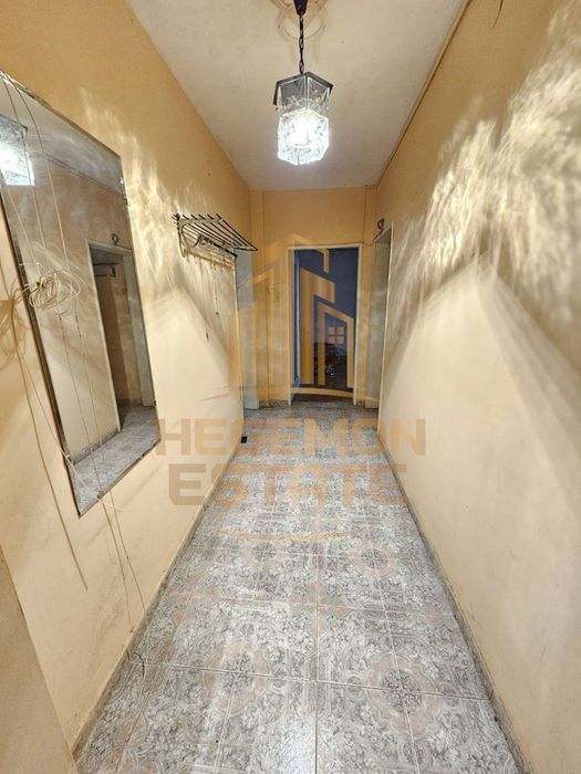 Продава се Четиристаен апартамент в Варна, Нептун - 120 кв.м за 1717 €/кв.м - Снимка #7