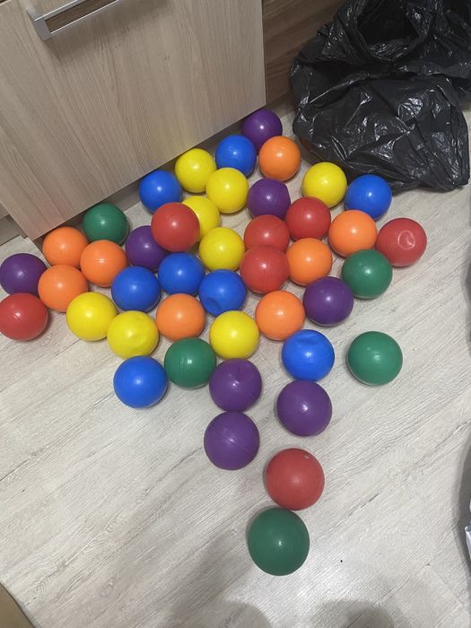 Надувной детский бассейн