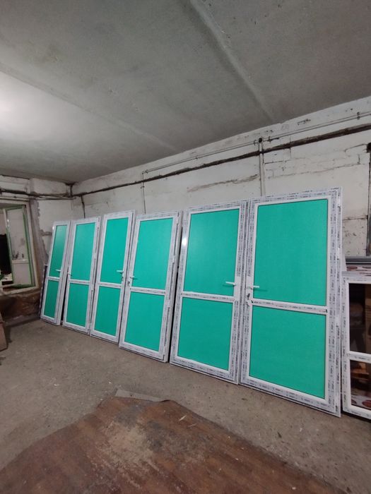 Пластиковые дверь по 70.000тг