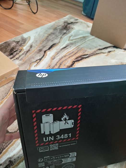 Laptop HP OmniBook 7