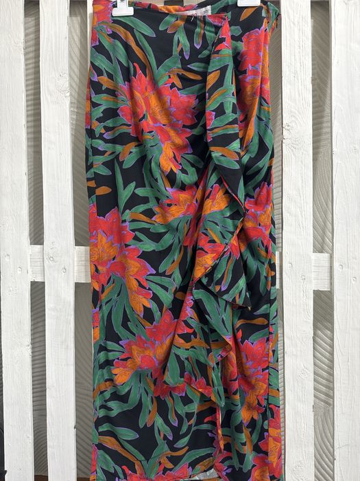 Юбки новые 42-44