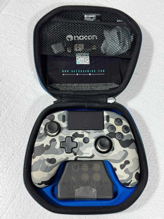 Безжичен геймърски контролер Nacon PS4 Revolution Unlimited Pro BB4462