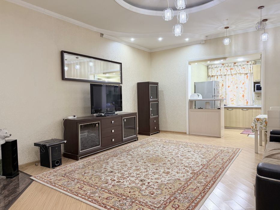 Участок 4,2 сотки.Эски Сарикул.Фасад 9 метров.