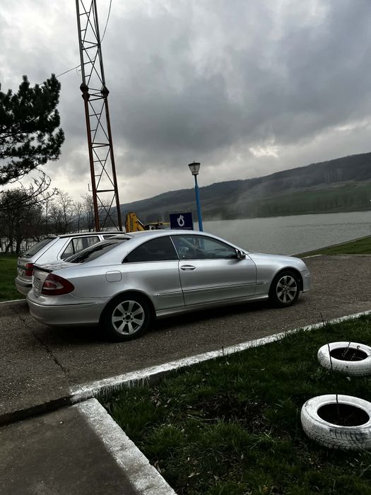 MERCEDES-BENZ CLK-Class 2004