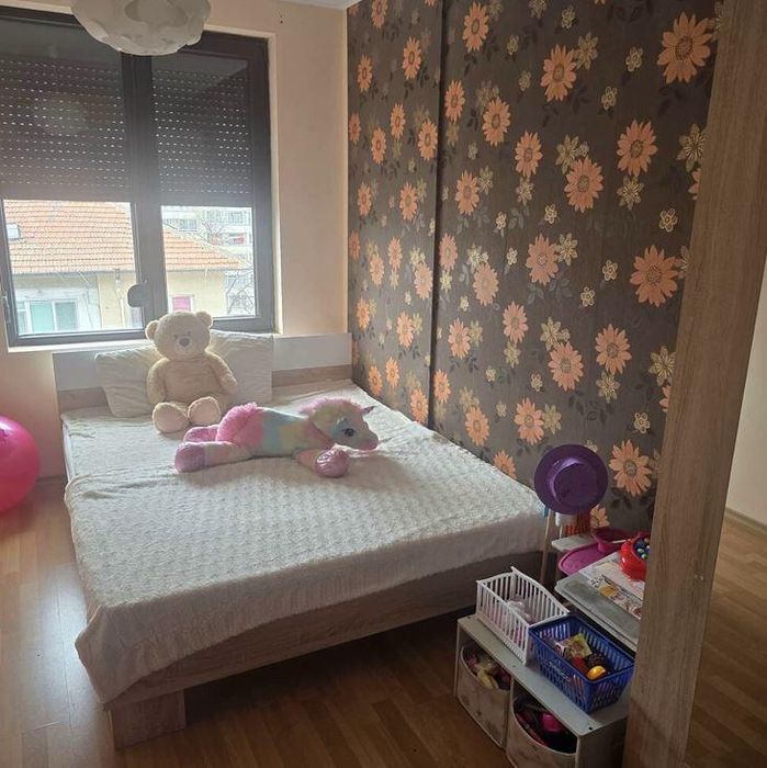 Дава се под наем Двустаен апартамент в Бургас, Възраждане - 75 кв.м за 498.27 € - Снимка #2