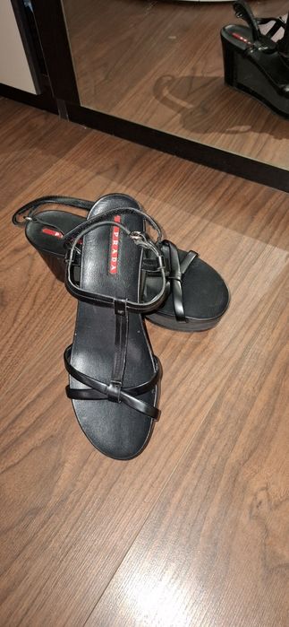 Sandale din piele Prada