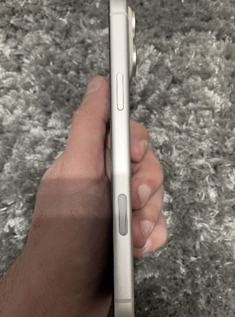 Vand urgentt iphone 17 pro max