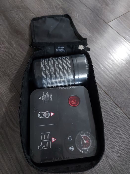 Compresoar auto + Kit pană de înaltă calitate. Nou, originalBMW/ MINI