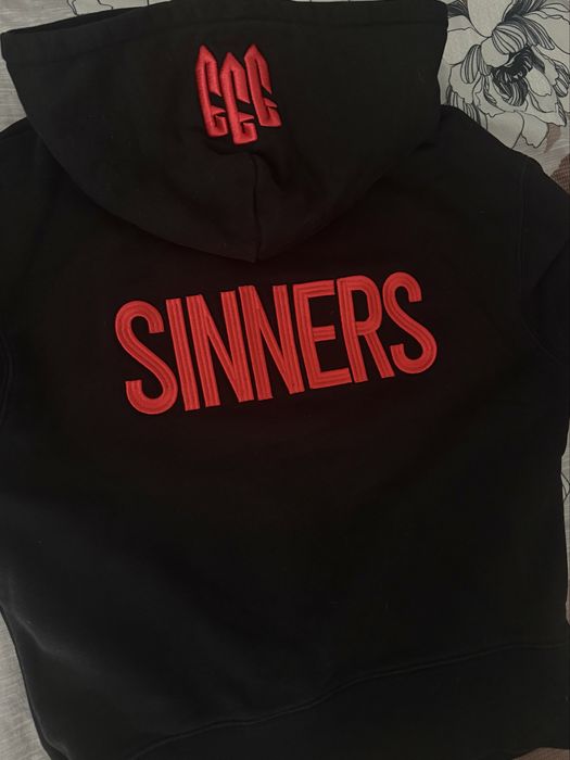 Дрехи The Sinners