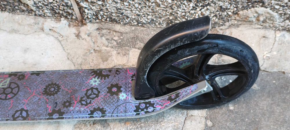 Алуминиева сгъваема тротинетка BYOX