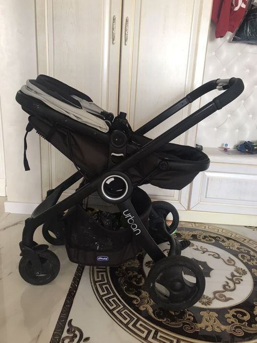 Срочно продам коляску Chicco Urban 2 in 1