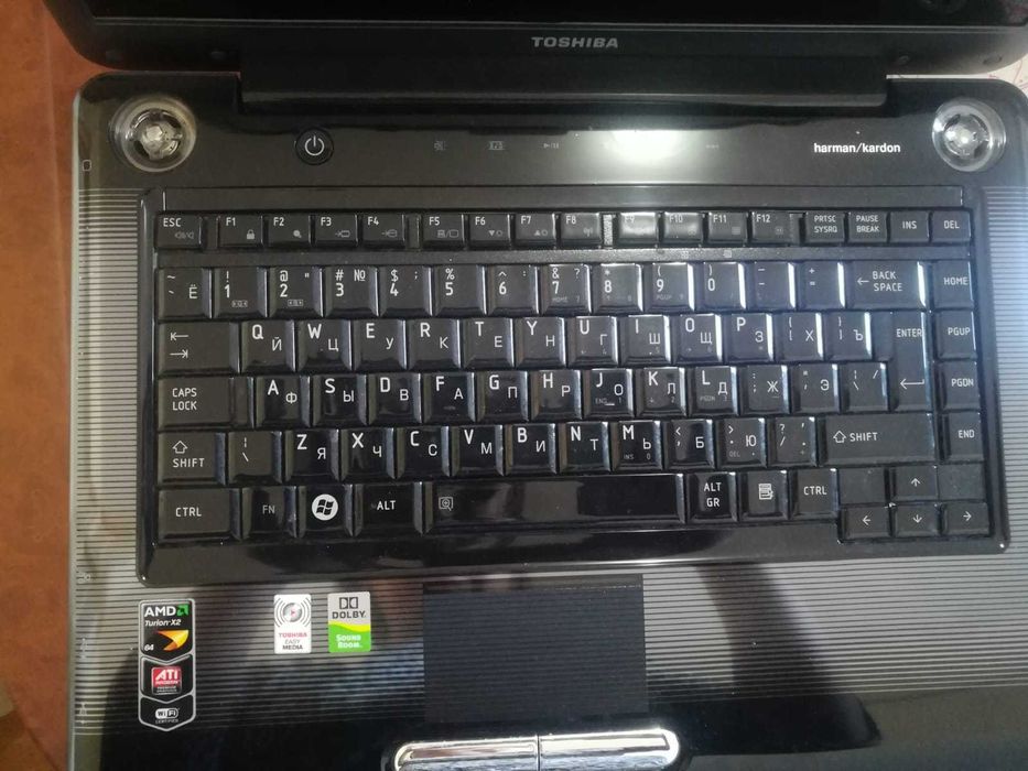 Ноутбук TOSHIBA б/у