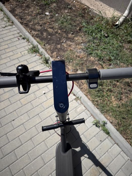 Електрическа тротинетка Xiaomi 4 pro 2