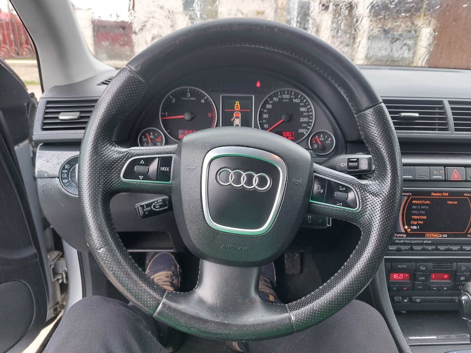 Parbriz - Orice piesa Audi A4 B7 2.5 TDI 163 CP BDG multitronic bixeno