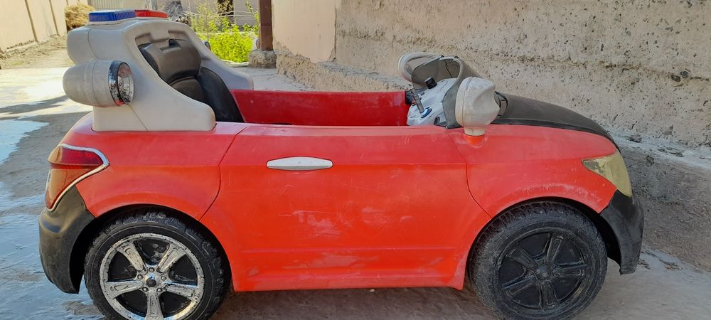 Дец машын сатылады