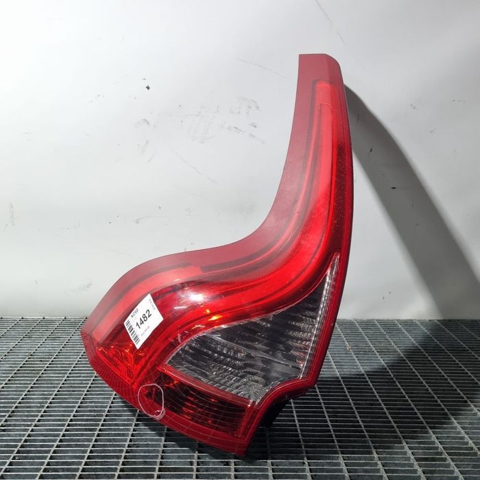 Stop Stanga Volvo XC60 2008 - 2013 SUV 4 Usi (1482) Bec clasic