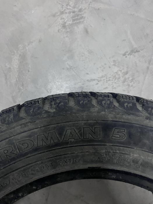 Продам шины nordman 5