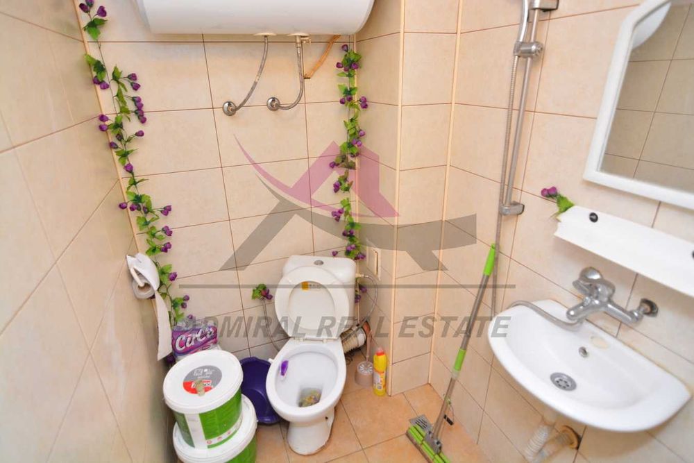 НИСКА ЦЕНА!!! БОКСОНИЕРА - ЛЕВСКИ