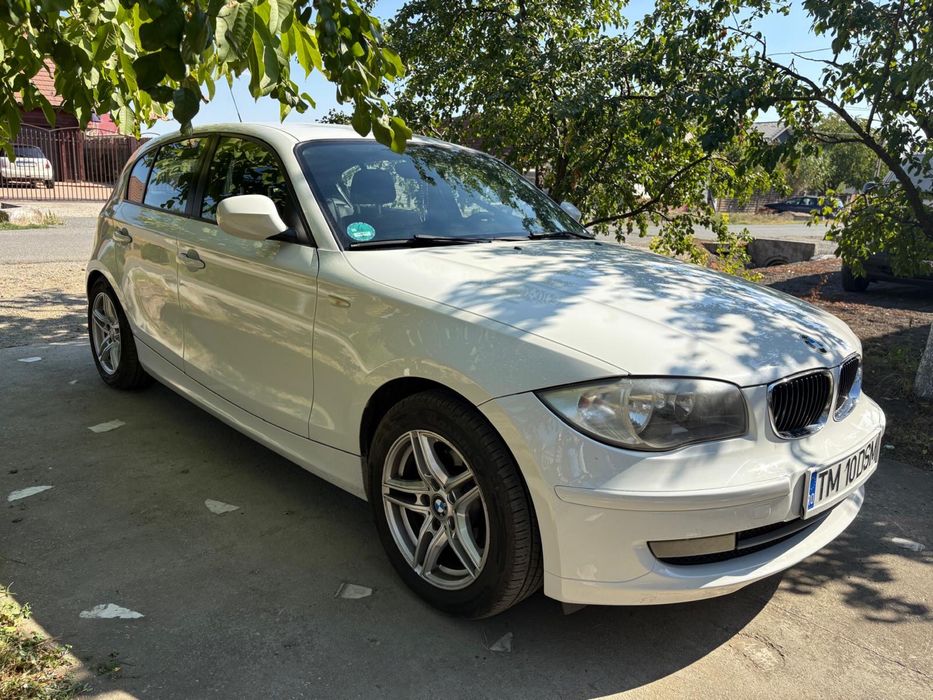 BMW Seria 1 2010 — imagine 3
