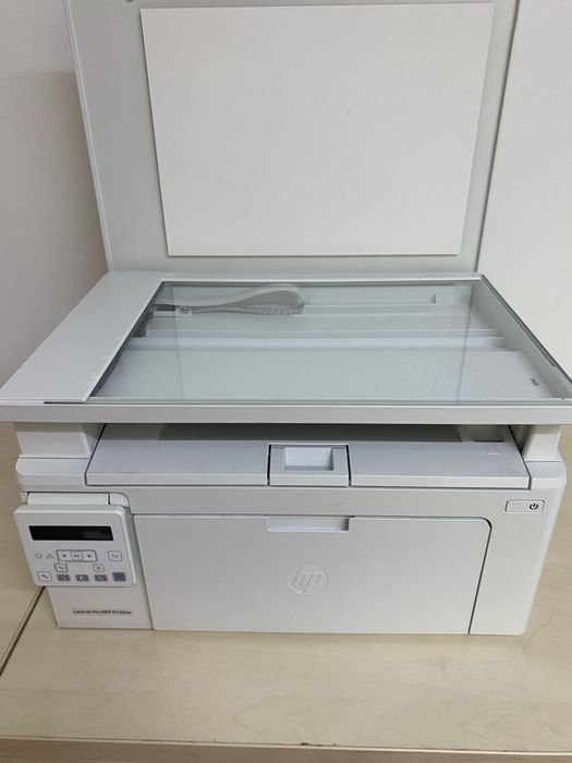 Multifunctionala wireless HP M130nw