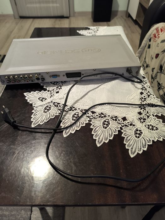 Gut schneid dvd player