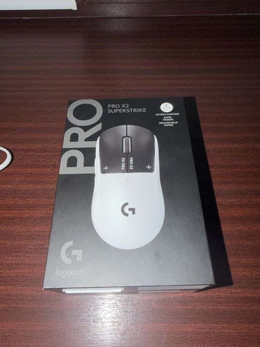 Мышка Logitech Superstrike