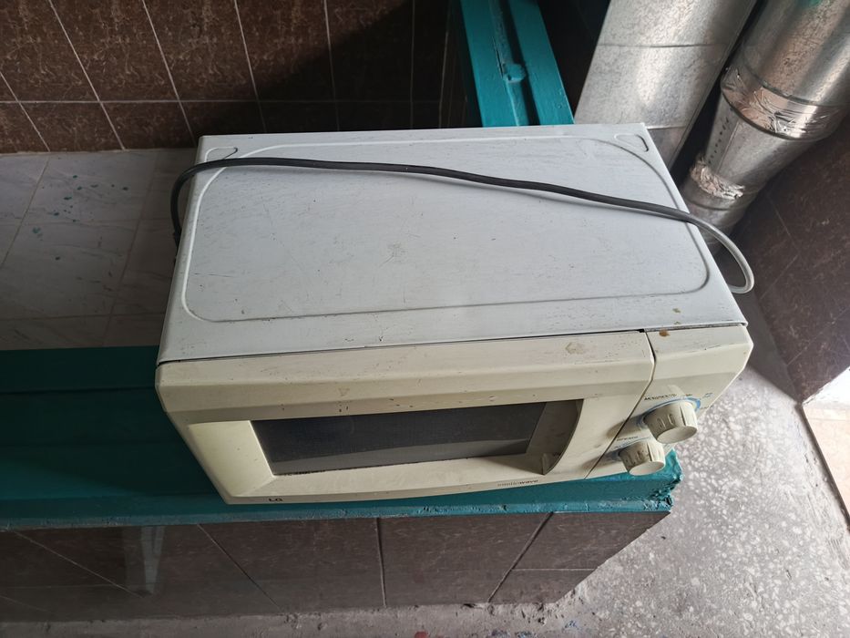 Продам микроволновку