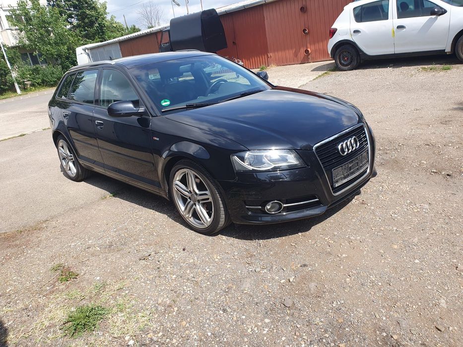 Audi A3 S-Line 2.0 TDI / 2012 / Bi-Xenon / Trapa