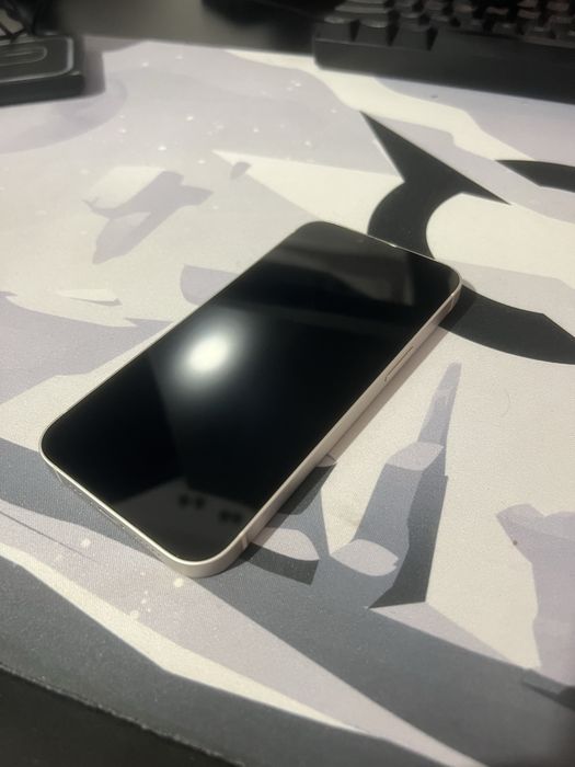 Iphone 13 starlight