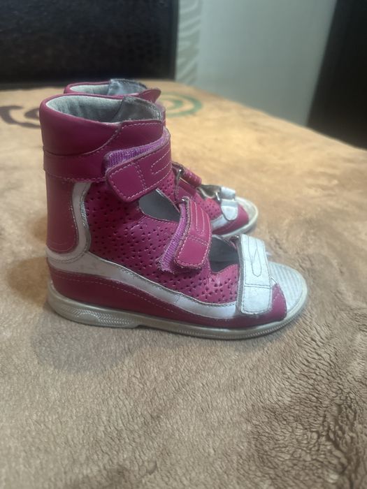 Тутара  лечебные сандали