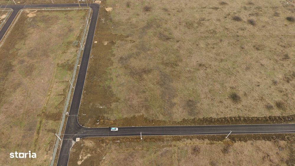 Teren intravilan de 606 mp în Vladimirescu
