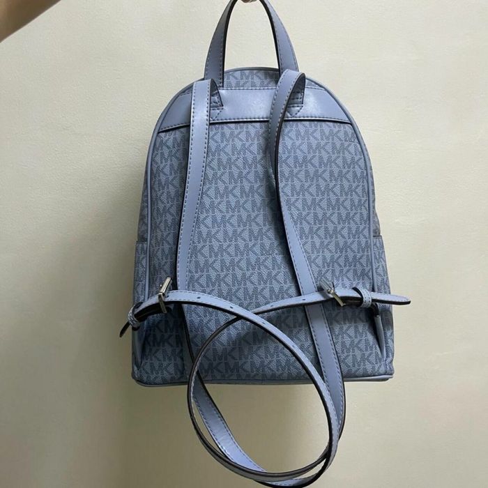 Michael Kors Silver & Blue Backpack
MP-14297-BP-13