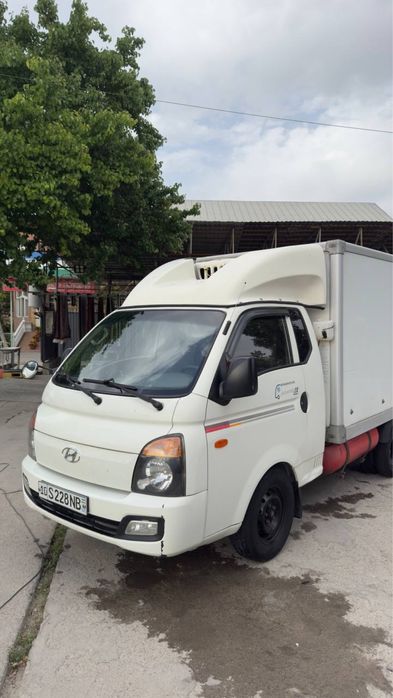 Hyundai Porter sotiladi