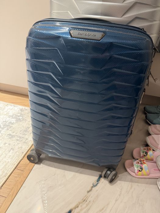Продам чемодан Samsonite proxis s size